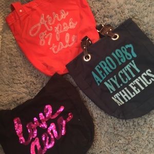 3 Aeropostalé bags